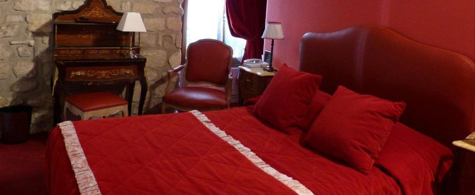 Grand Dechampaigne Hotel Paris