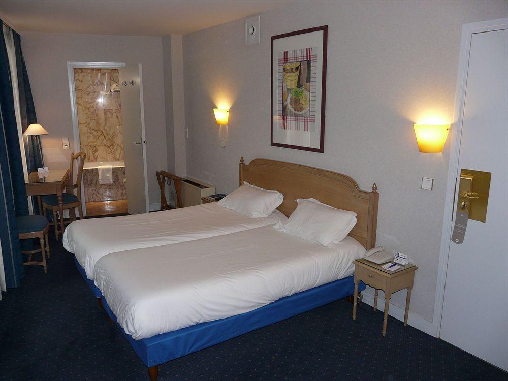 Hotel 1er Lafayette Parigi