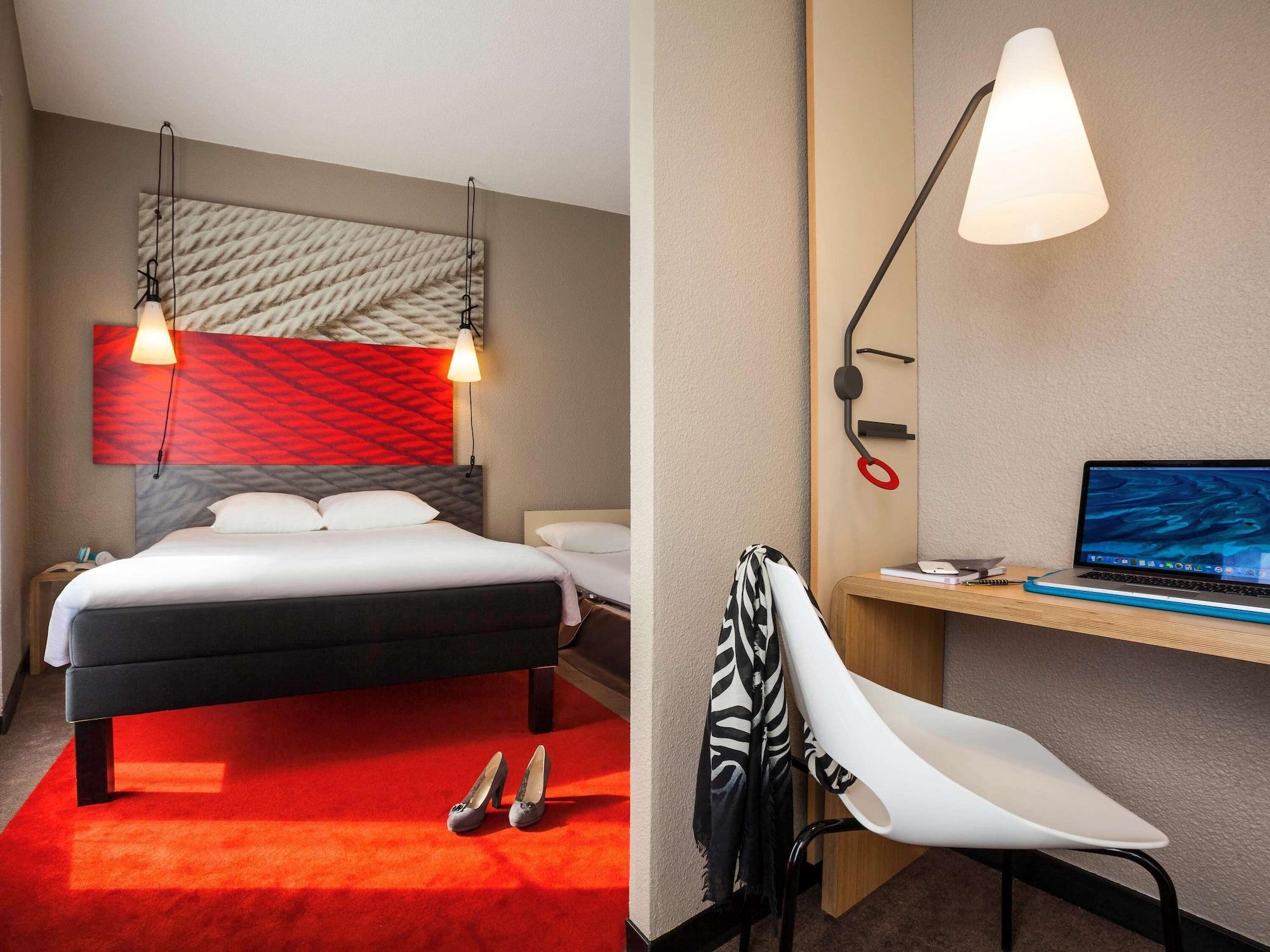 Ibis Gare De L'est Tgv Hotel Parigi