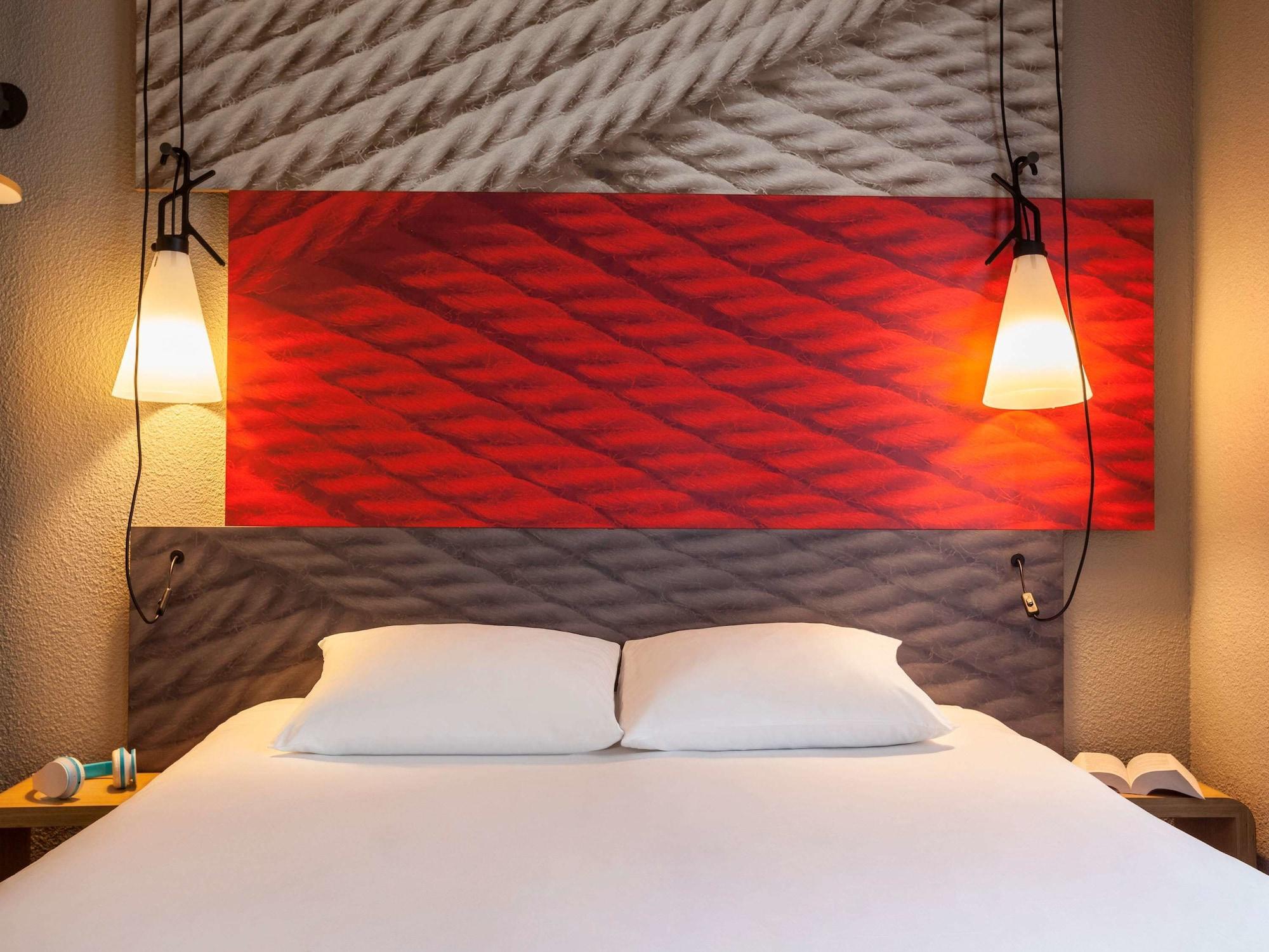 Hotel Ibis Gare De L'est Tgv
