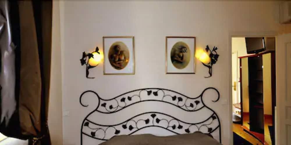 Des Bains Hotel 2*