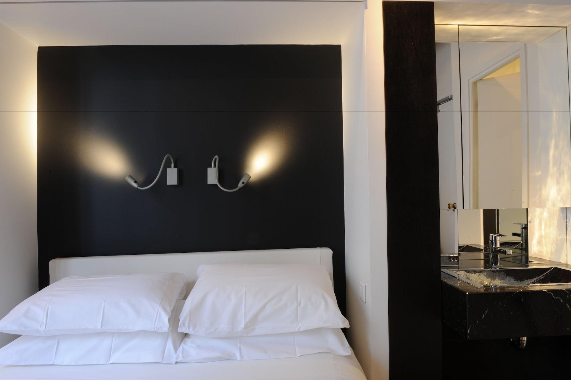 Hotel Boutique De La Place Des Vosges Parigi