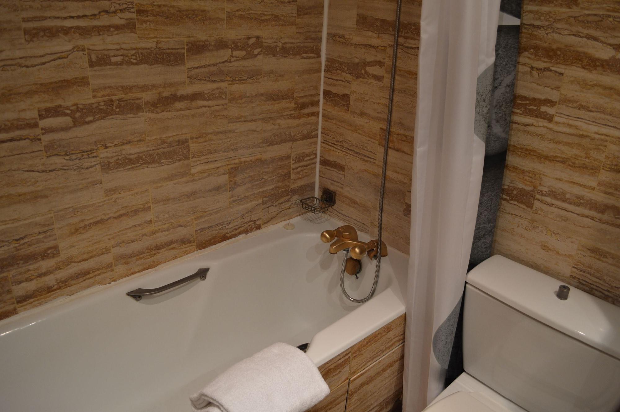 6 Vh Hotel Paris