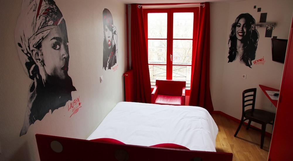 Hotel Absolute République Parigi