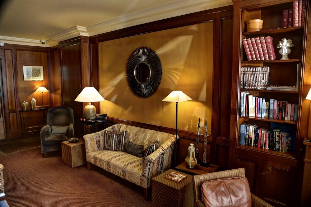Hotel Clement 2*