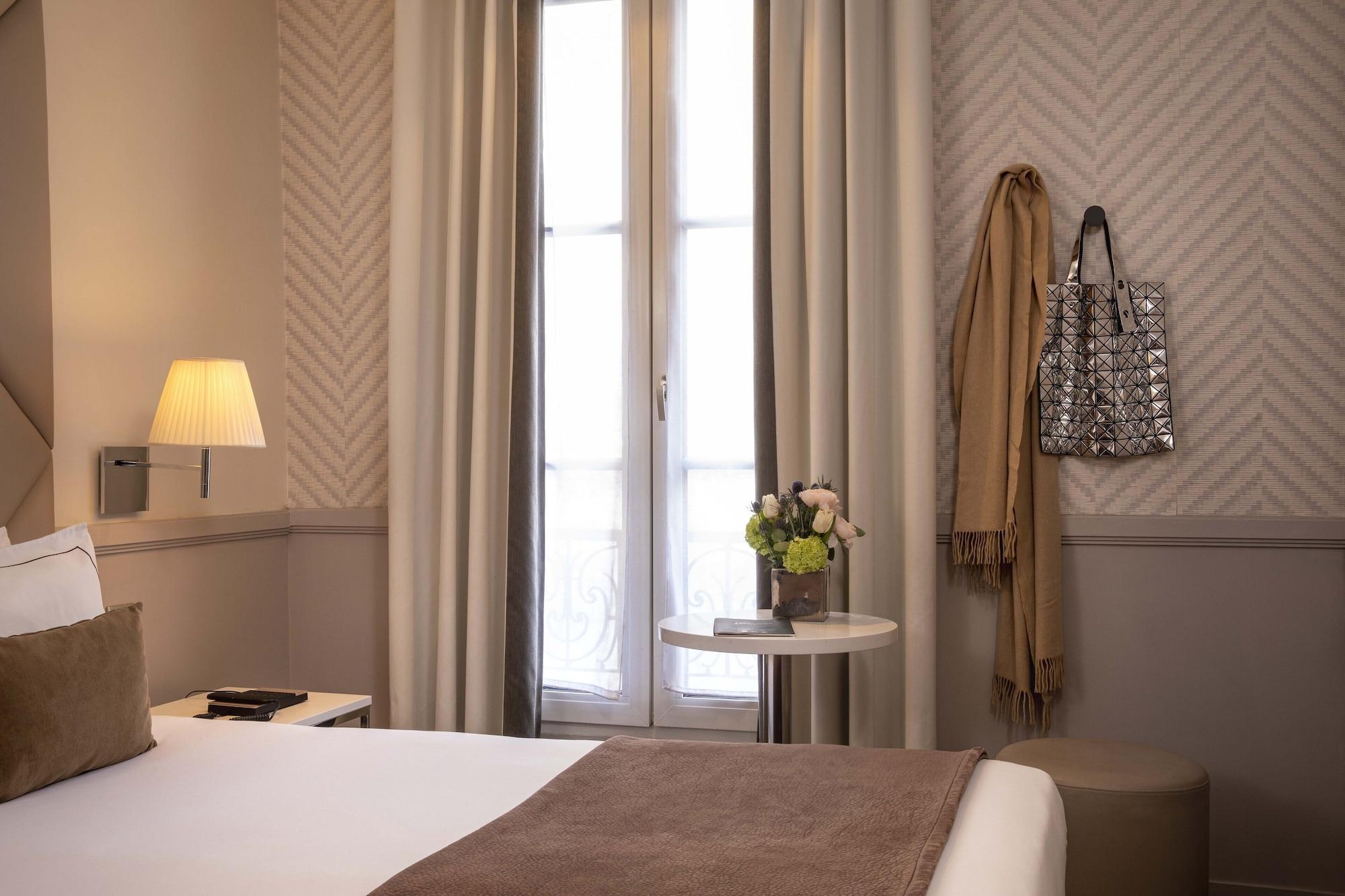 Longchamp Elysées Hotel Parigi