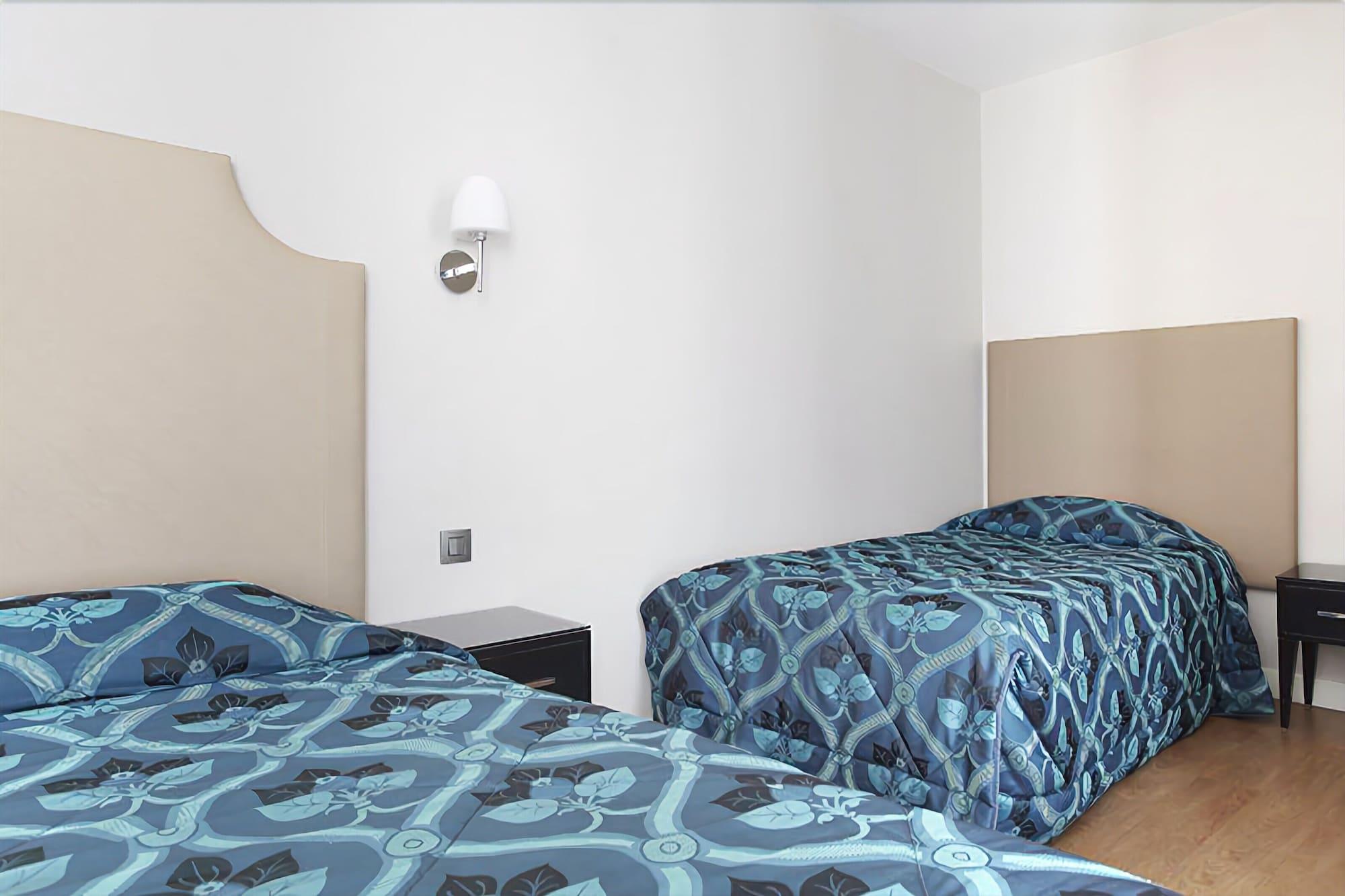 Hotel Montpensier Paris