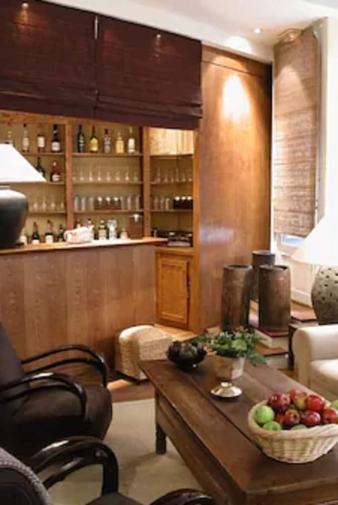 Hotel Le Clos Medicis 3*