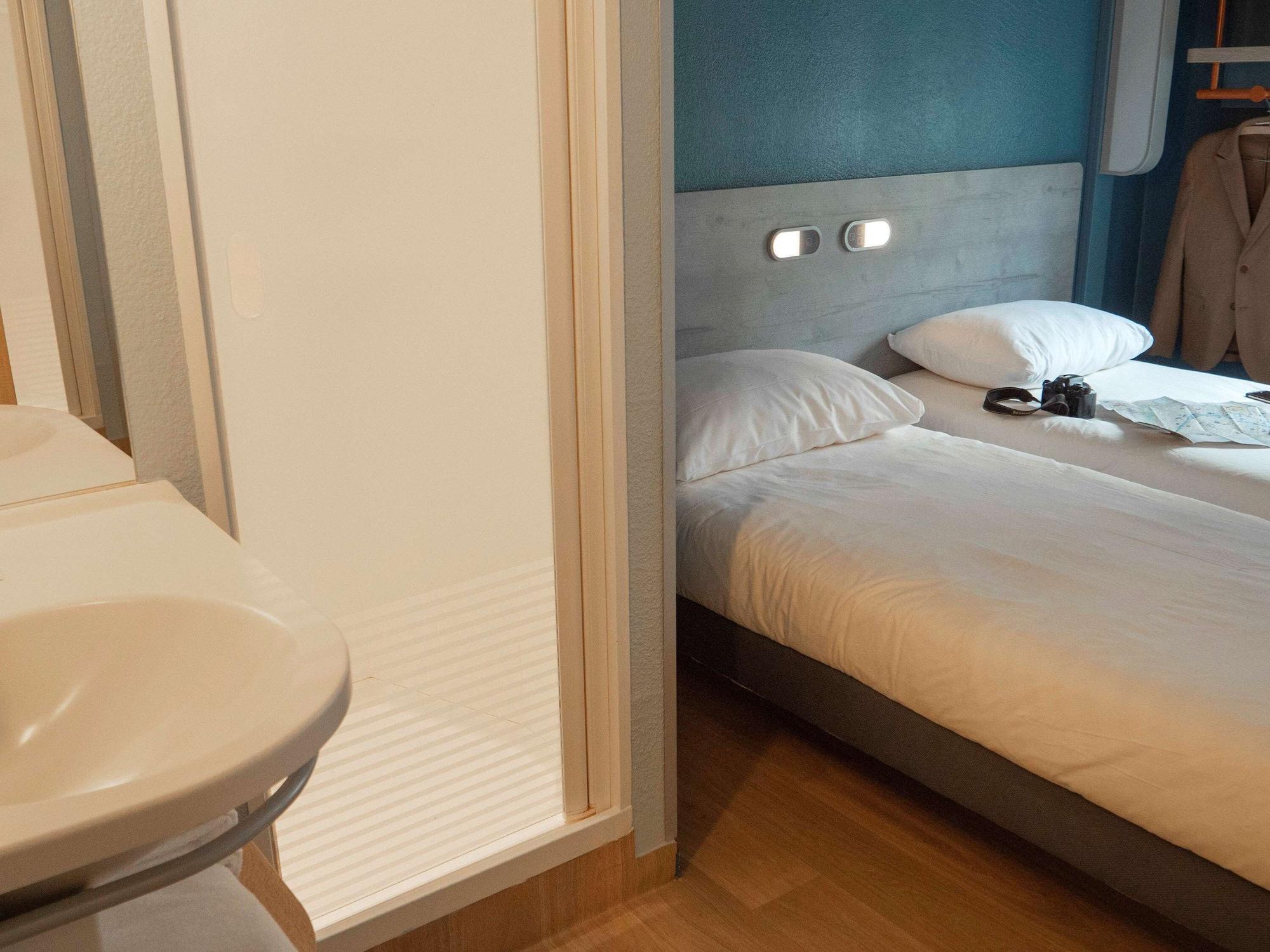 Ibis Budget Porte D'orleans Hotel