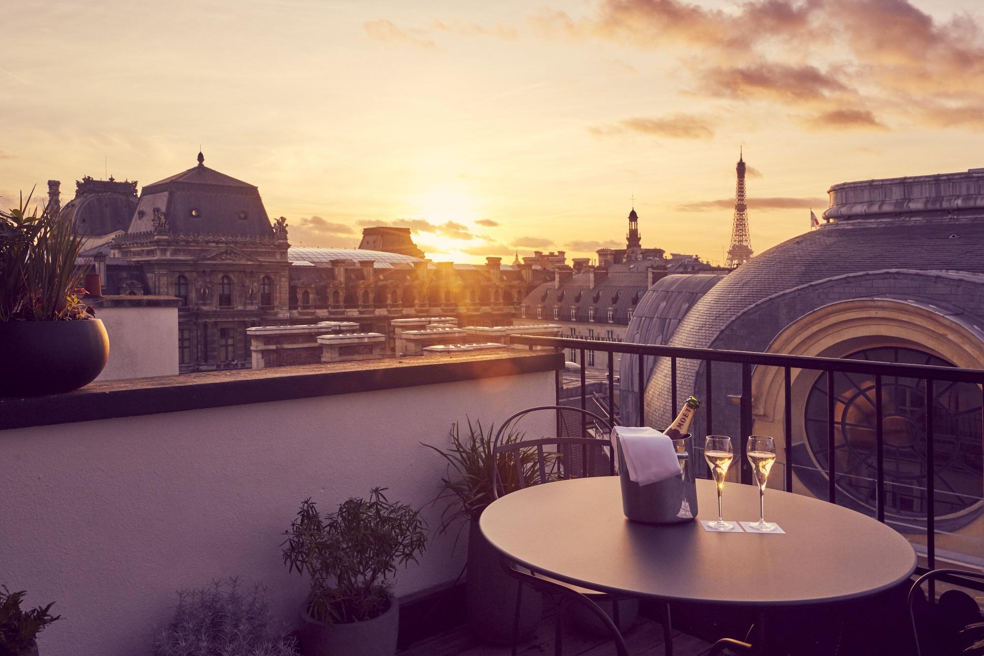 Grand Du Palais Royal Hotel