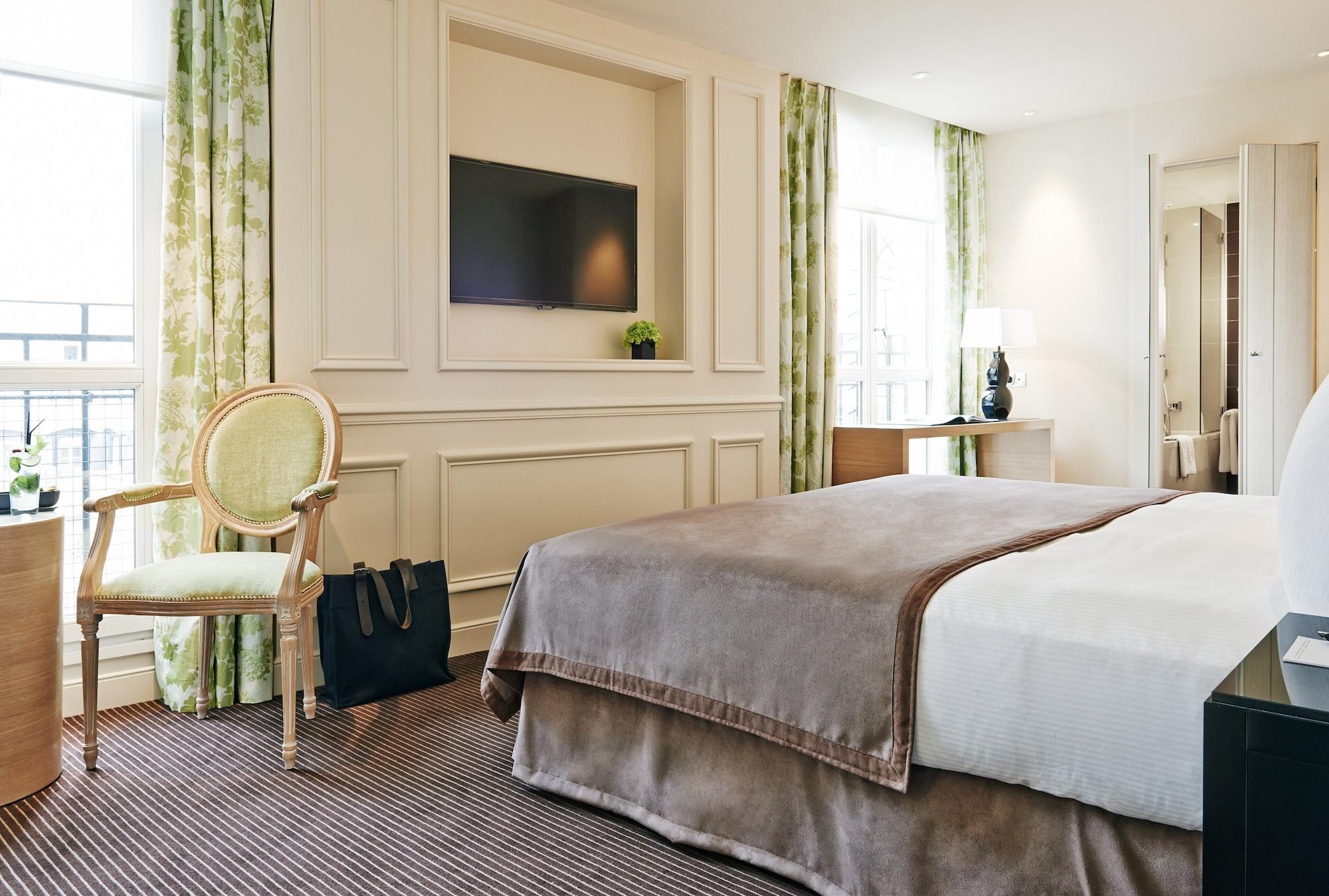 Hotel Grand Du Palais Royal Paris