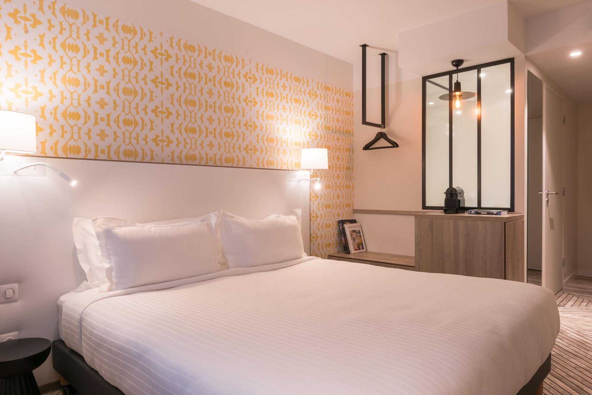 The Originals Boutique, Maison Montmartre Les Puces 4*
