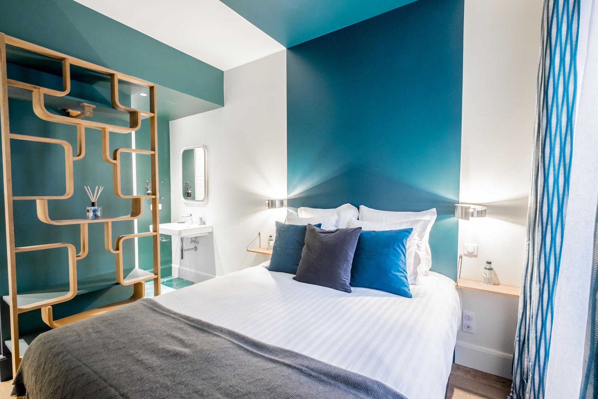 1er Etage Sopi-montmartre 3*