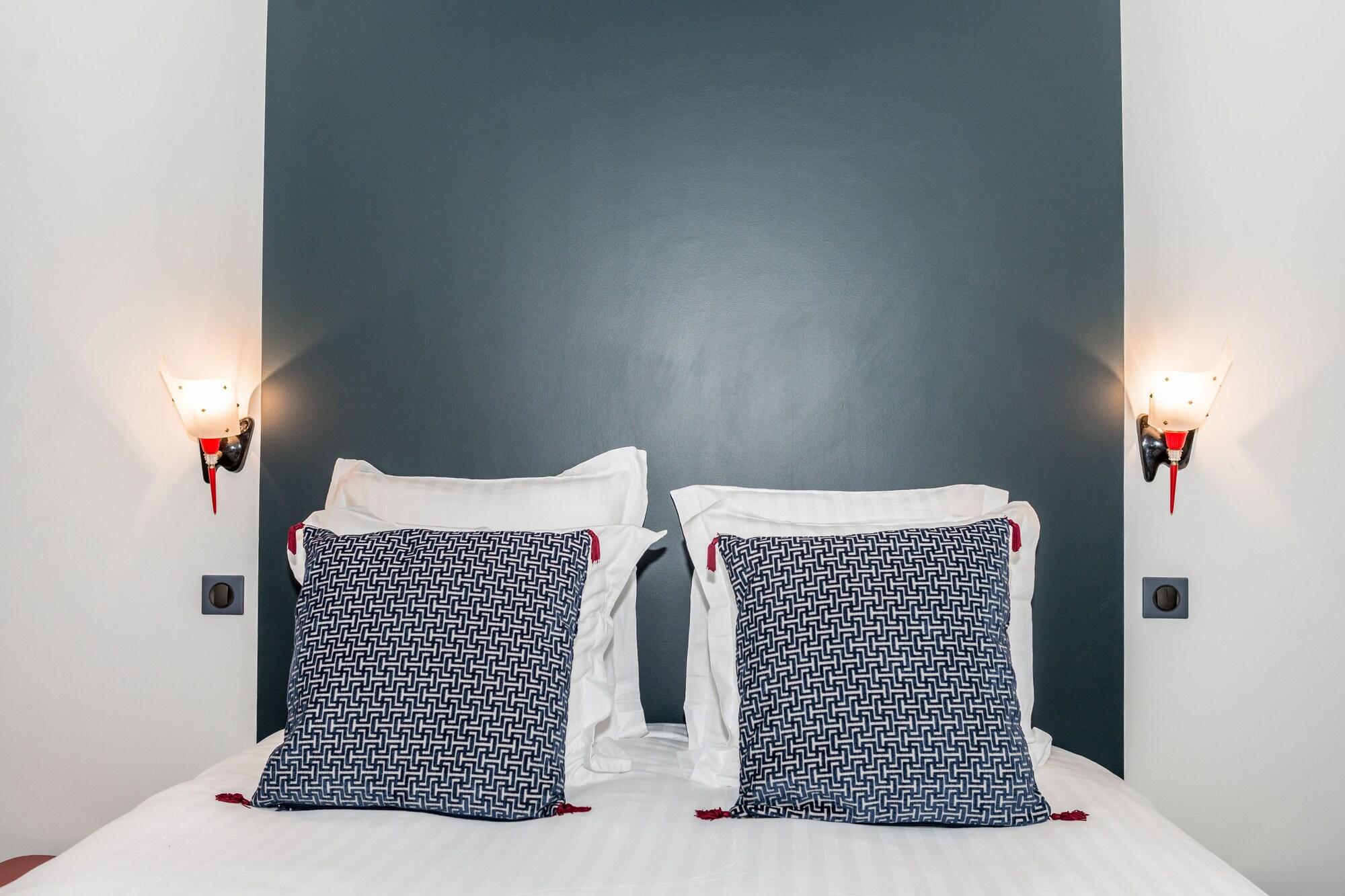1er Etage Sopi-montmartre Hotel 3*
