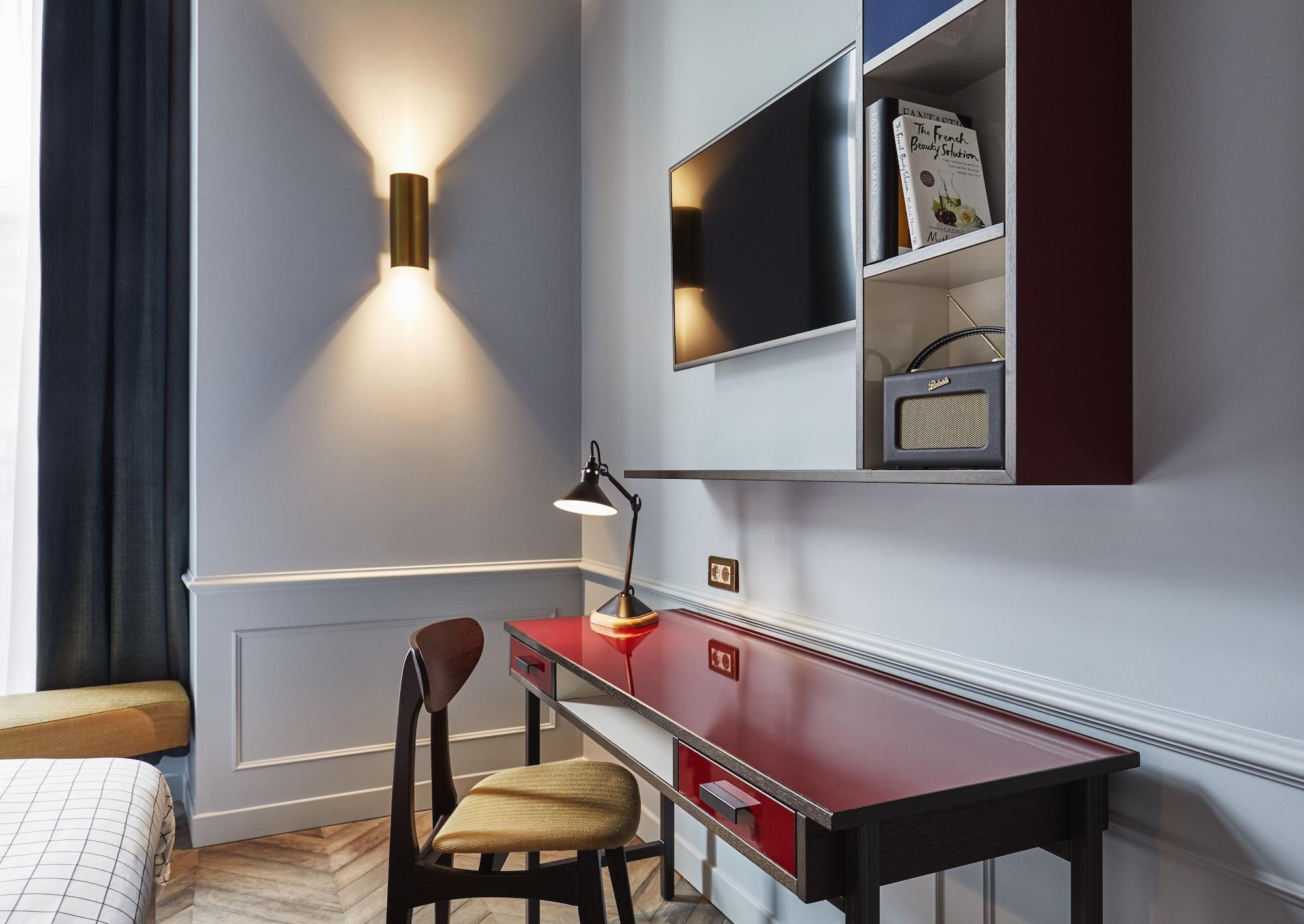 The Hoxton, Hotel 4*