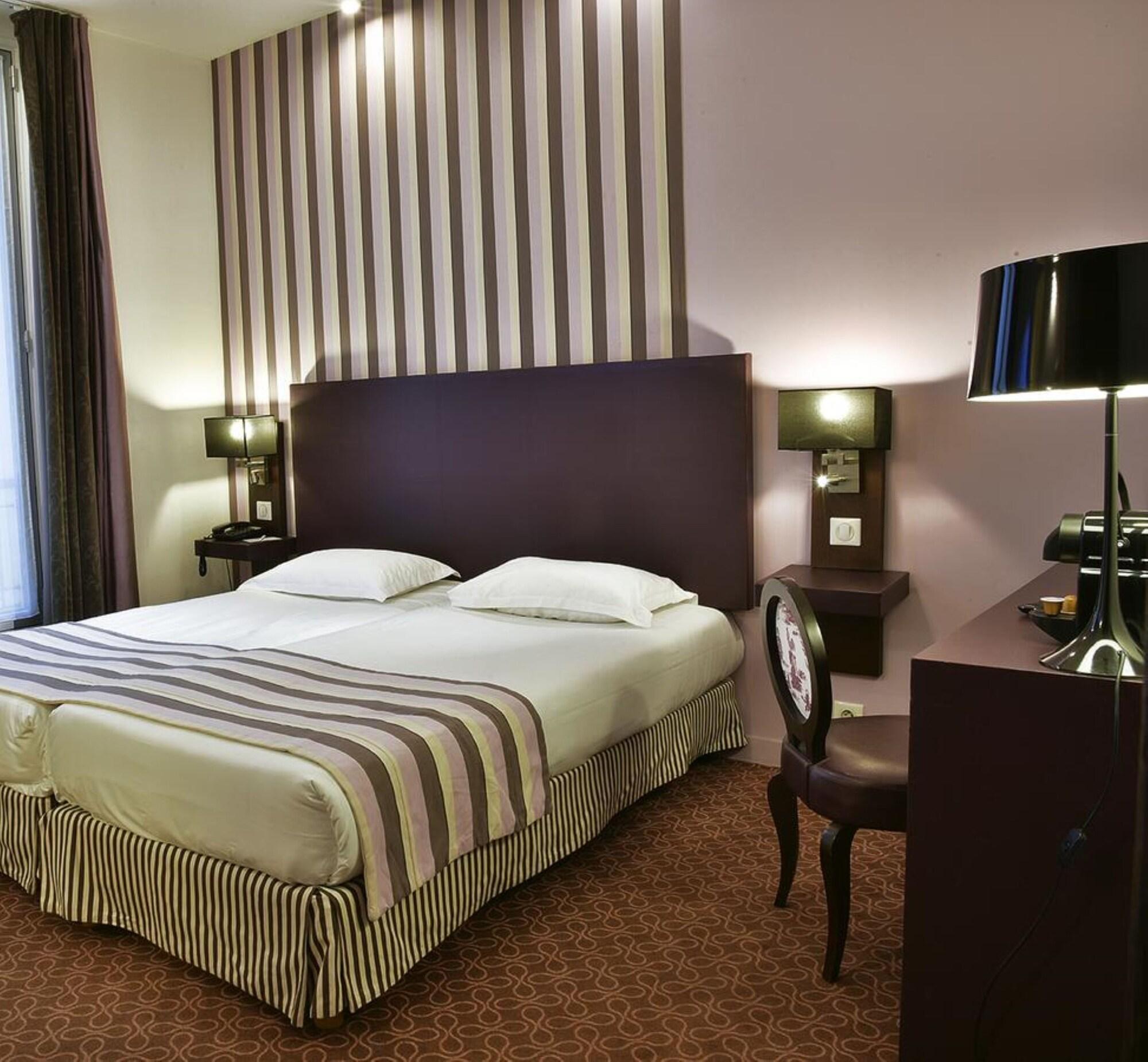 Hotel Star Champs-elysées Parigi