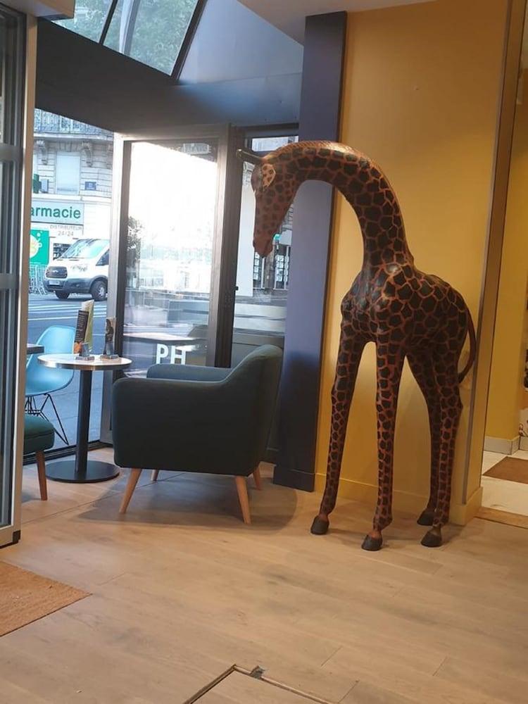 Hotel Panam - Place Gambetta-mairie De Gambetta Parigi