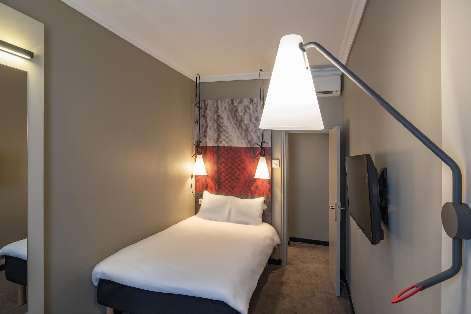 Ibis Tour Montparnasse 15eme