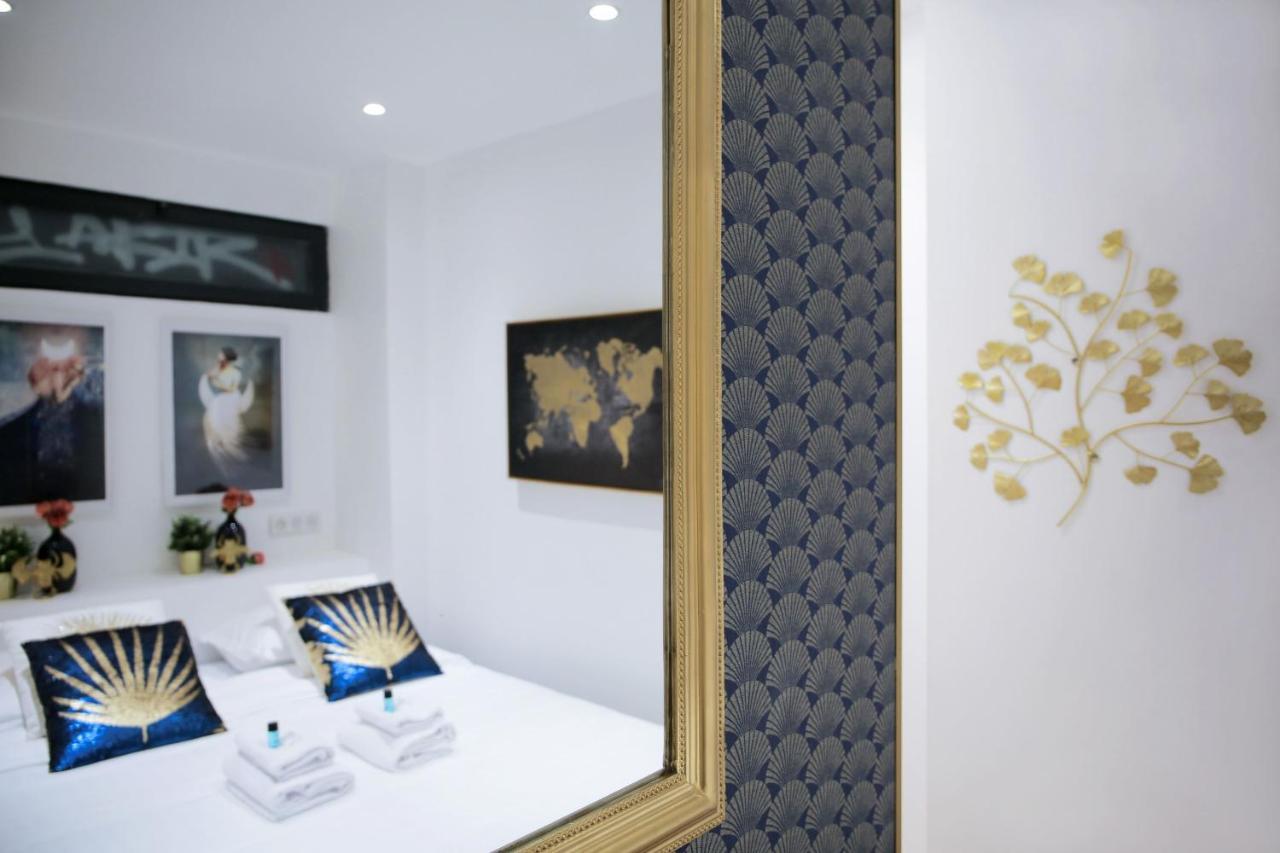 Apartment Big Studio Close To Montorgeuil Local Commercial