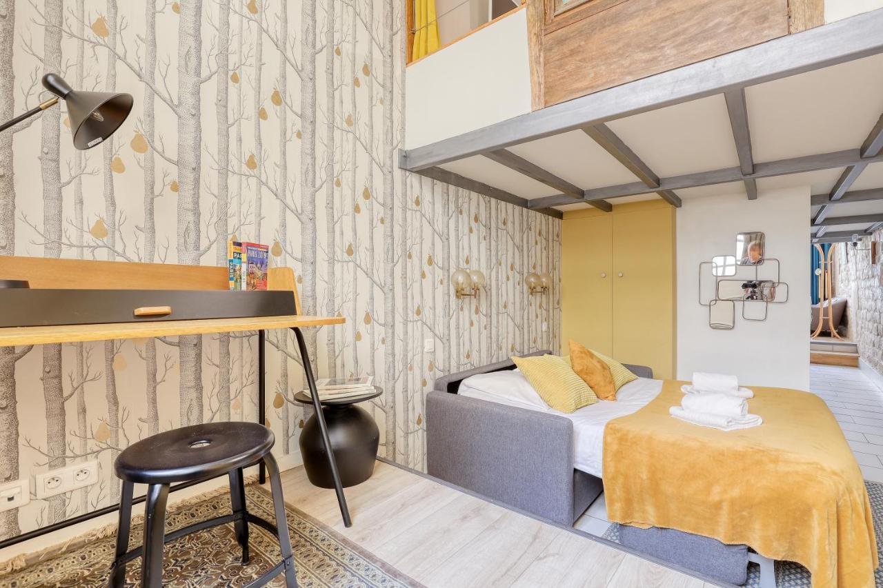 Appartamento Unique Parisian Loft At The Classy St Germain Parigi