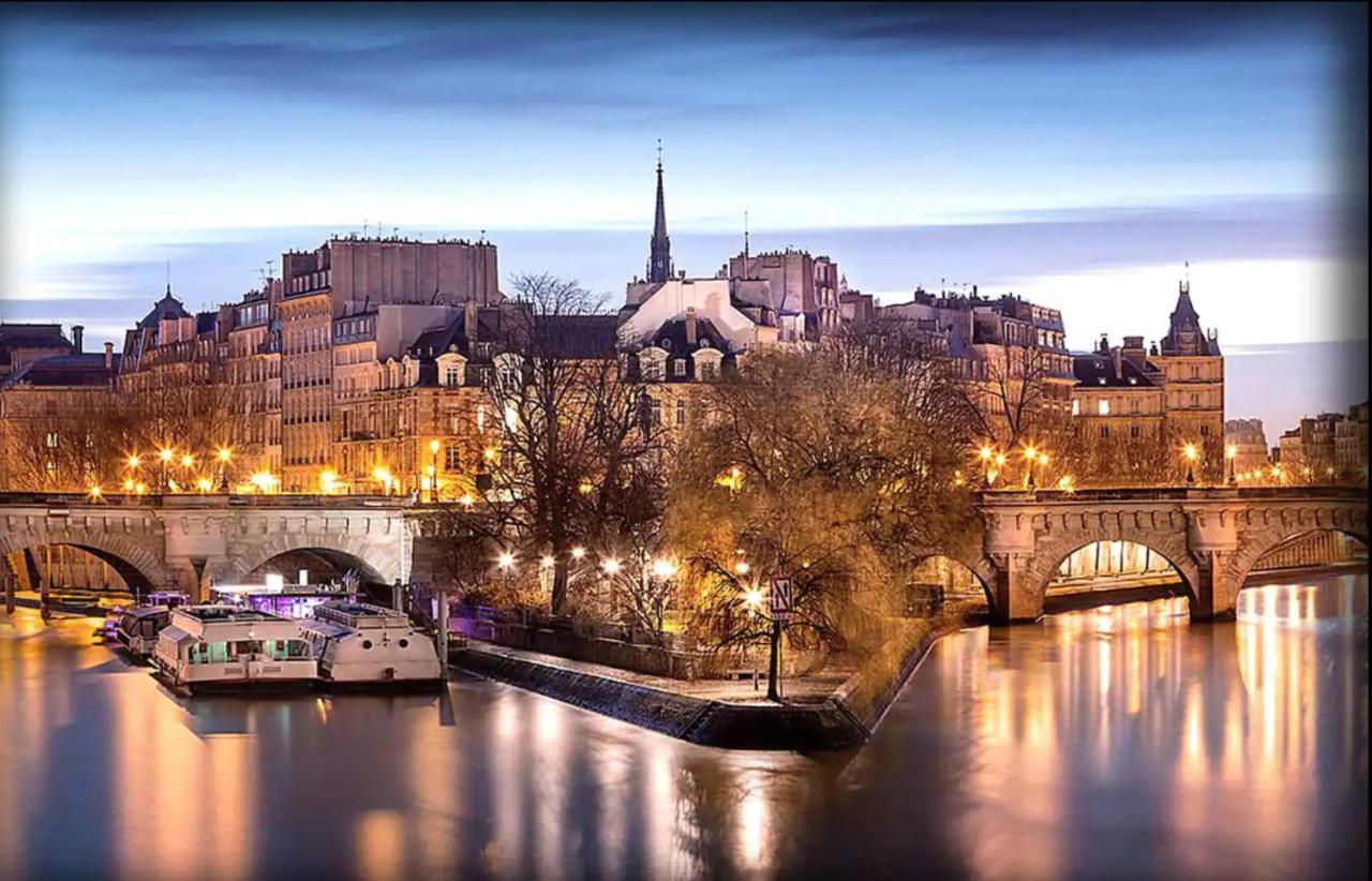 Unique Parisian Loft At The Classy St Germain Parigi