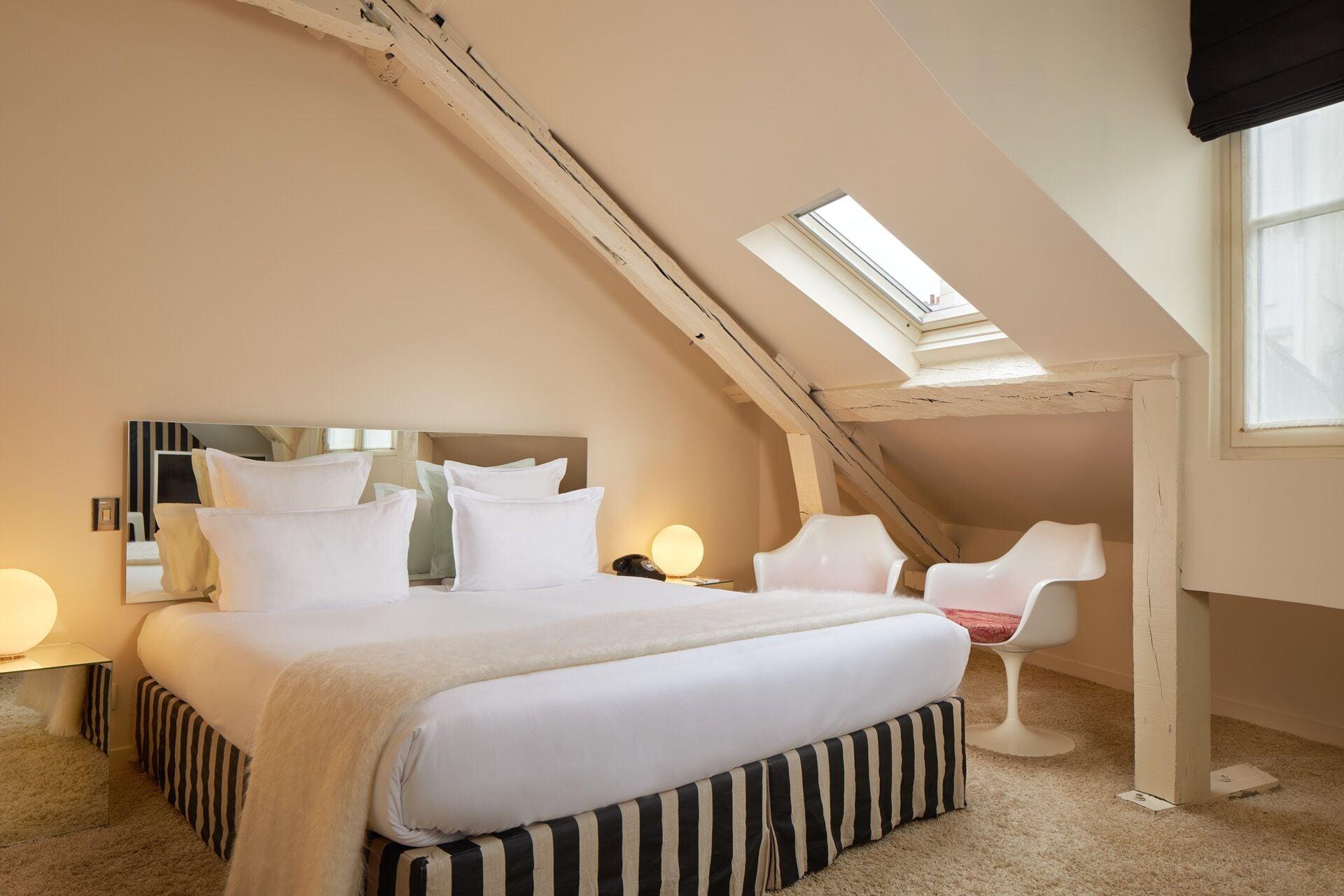 Hotel Du Petit Moulin, Haute Couture By Lacroix