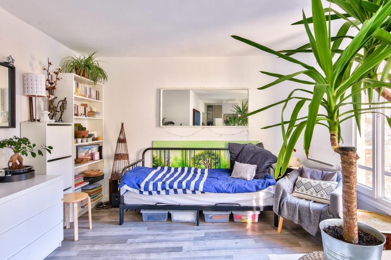 Bright Studio Of 30Sqm - Paris 20 Apartment *