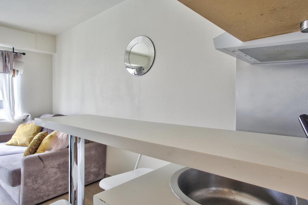 Charming Studio In The Heart Of The Invalides Parigi