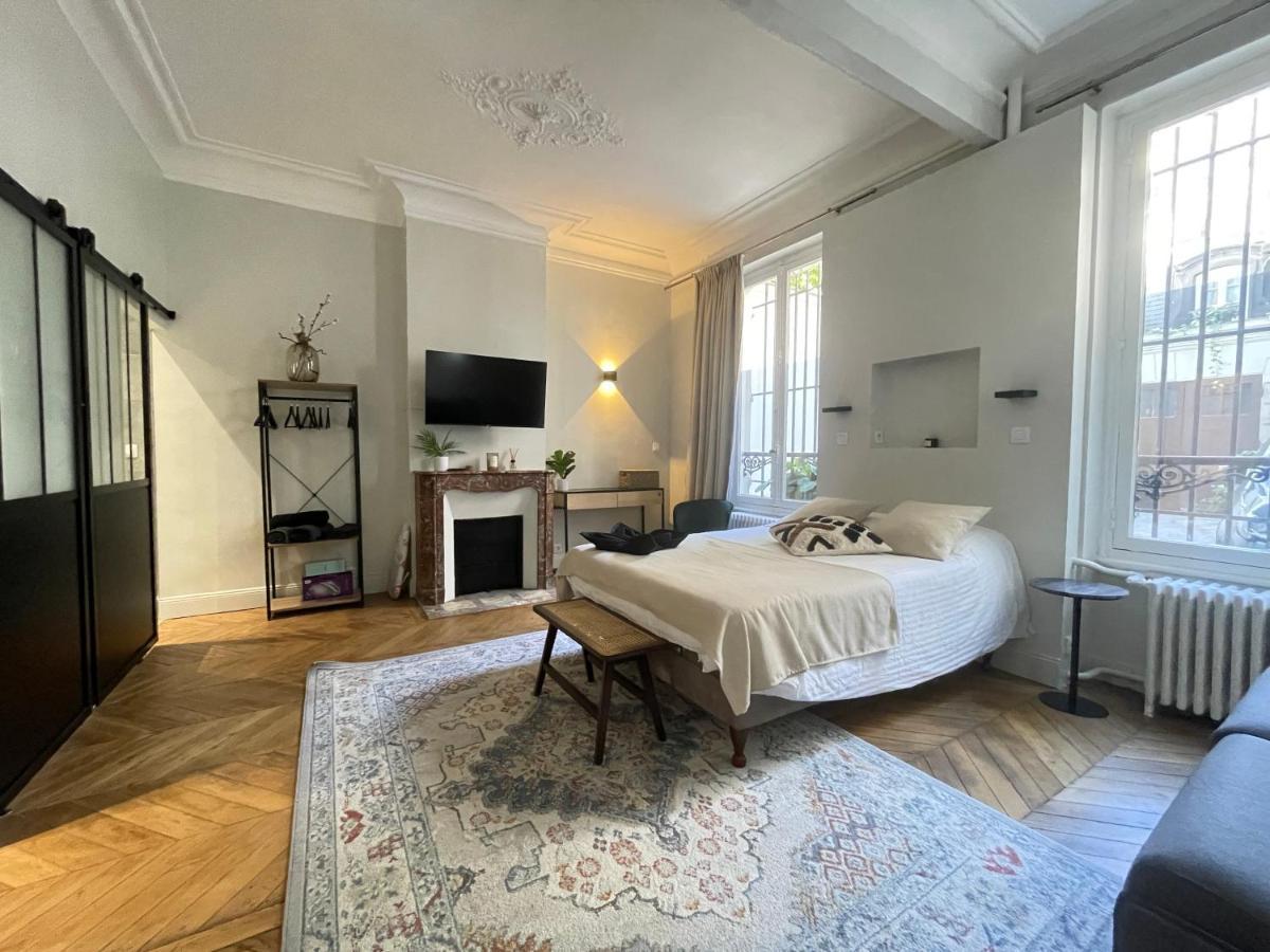 Cozy Studio Champs Elysée Arc De Triomphe 2 Parigi
