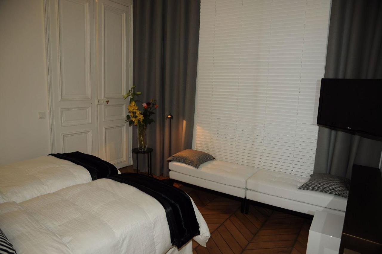 High L' Elysee Faubourg St Honore Apartment *
