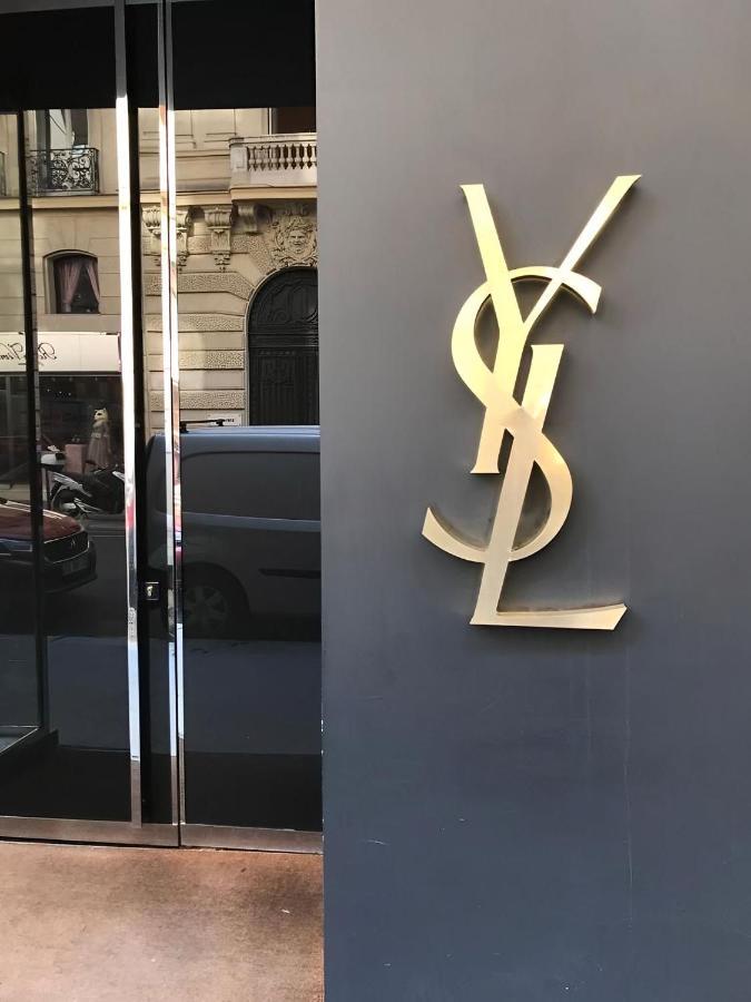 Apartment High L' Elysee Faubourg St Honore Paris