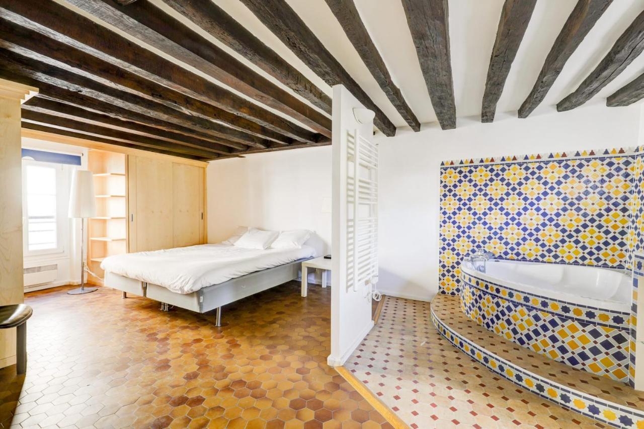 Latin Quarter Duplex Apartment