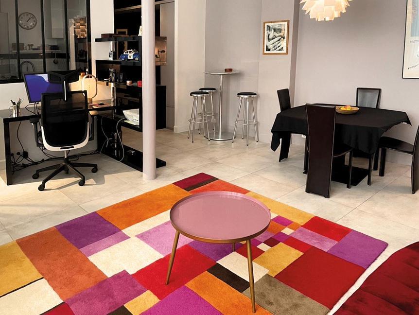 Apartment Loft Atelier D'artiste Coeur De Paris. Exceptionnel ! *
