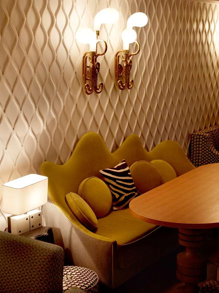 Hotel Thoumieux Parigi