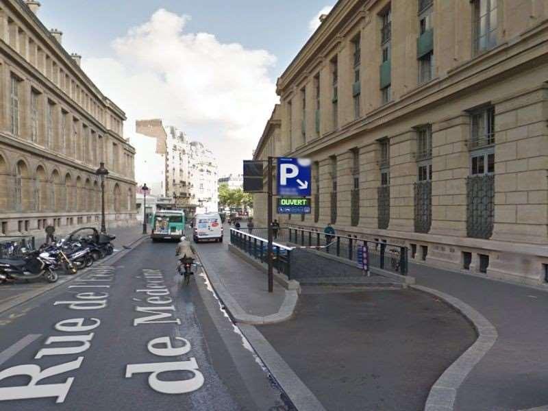 Saint Pierre Hotel 2*