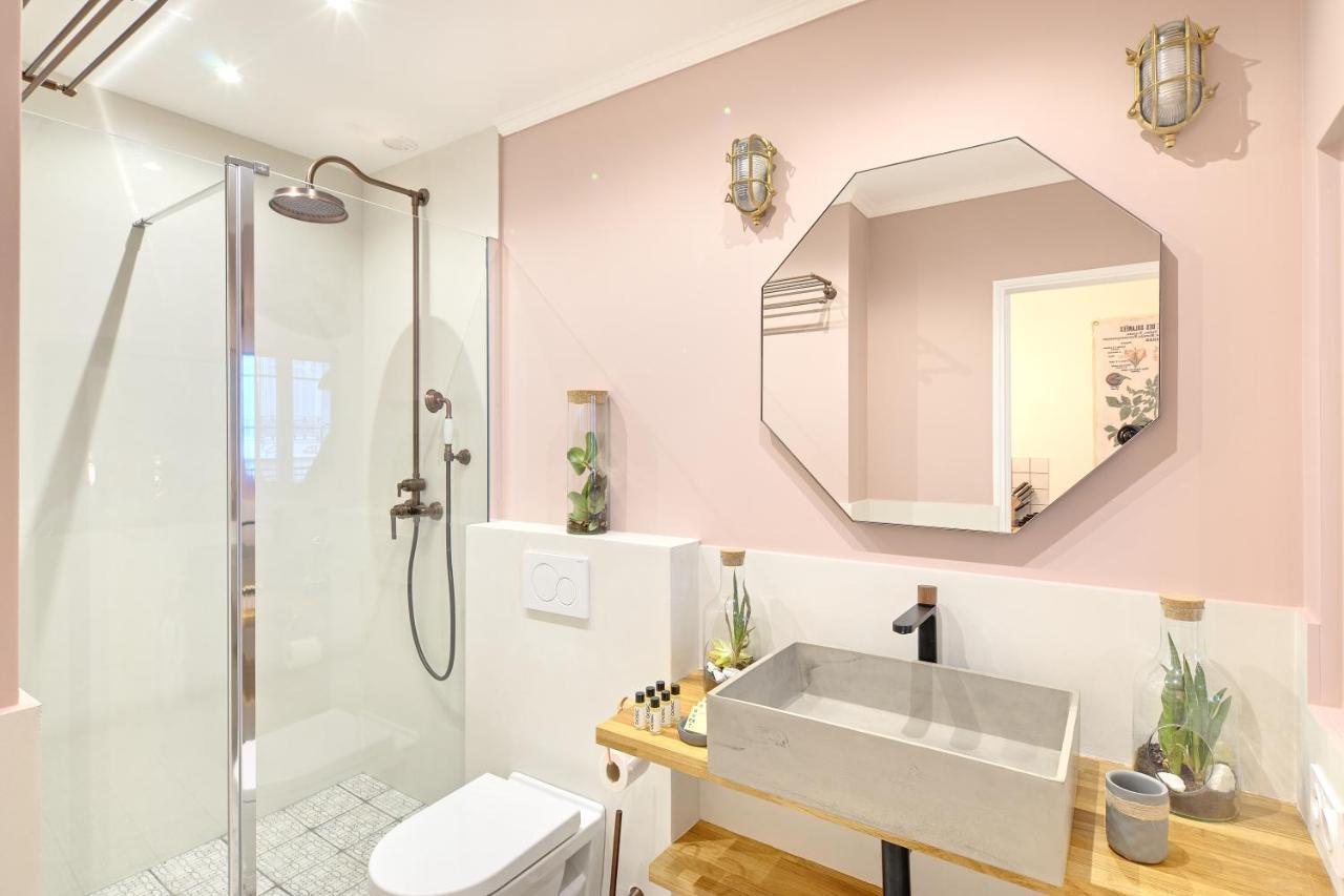 The Charming Luxembourg Garden Apartment *