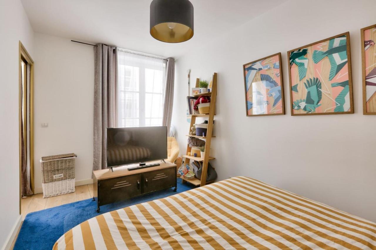 Charming In Opera Apartment Paris