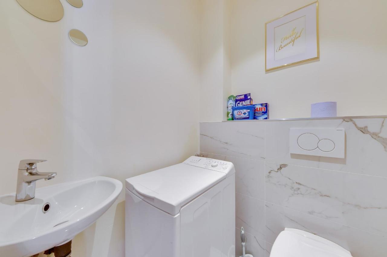 Apartment Aux Pieds Des Invalides