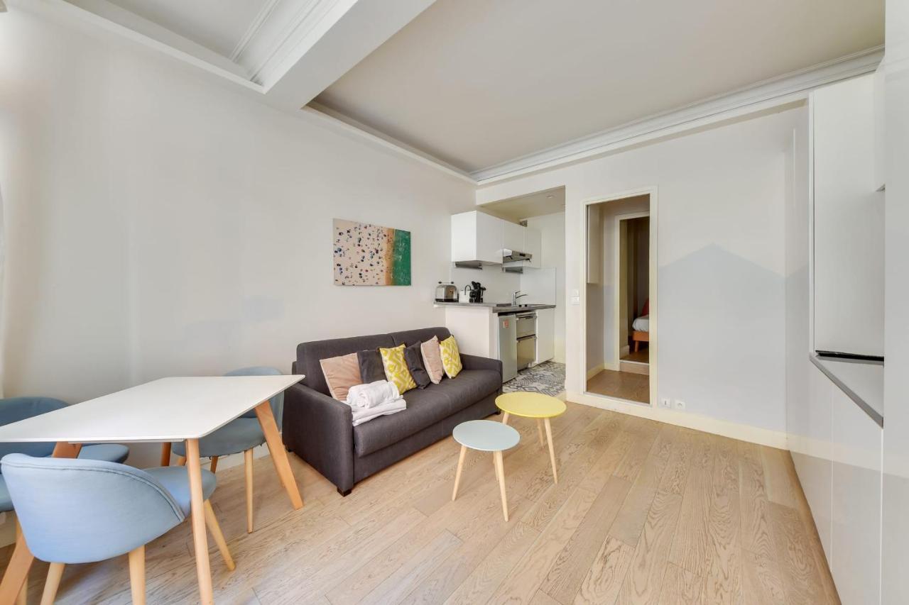 Apartment Aux Pieds Des Invalides