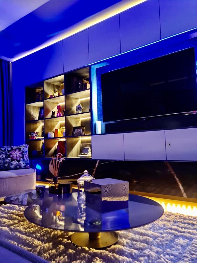Apartment Luxury Flat With Private Rooftop - 18 *