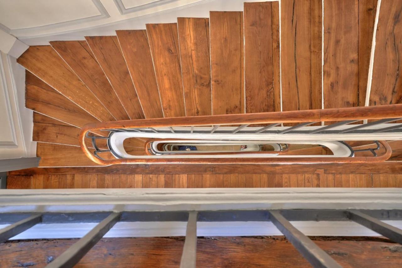 Apartment Pleasant In The Heart Of Paris