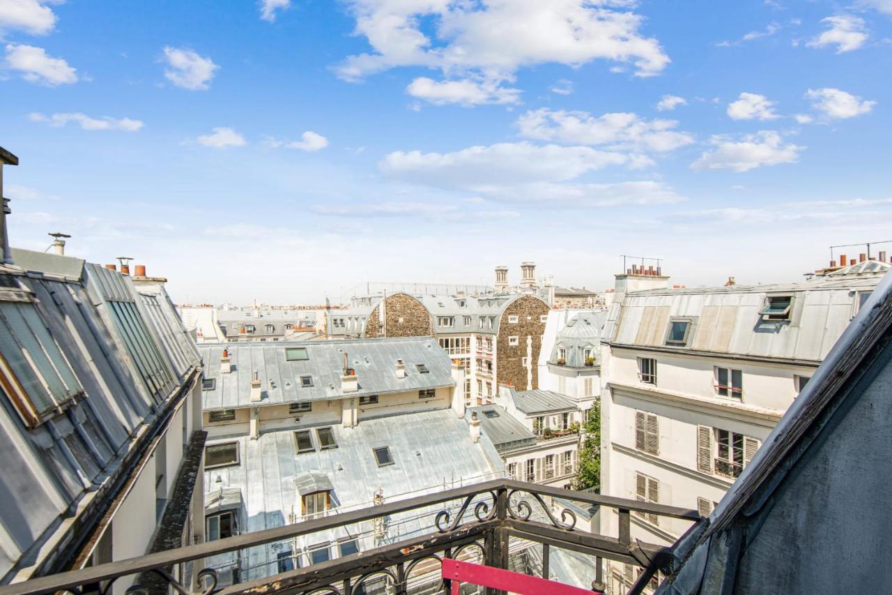 Artists' On The Roofs Of Montmartre - Welkeys * Parigi