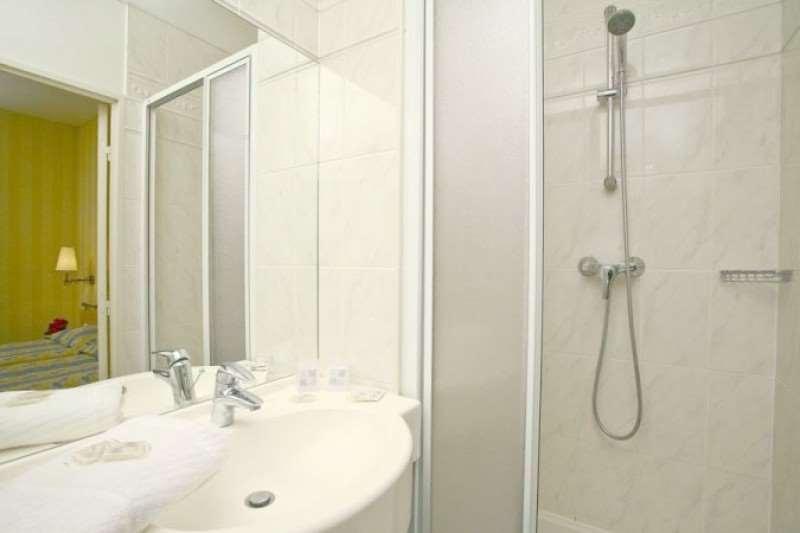 Hotel Delambre Paris