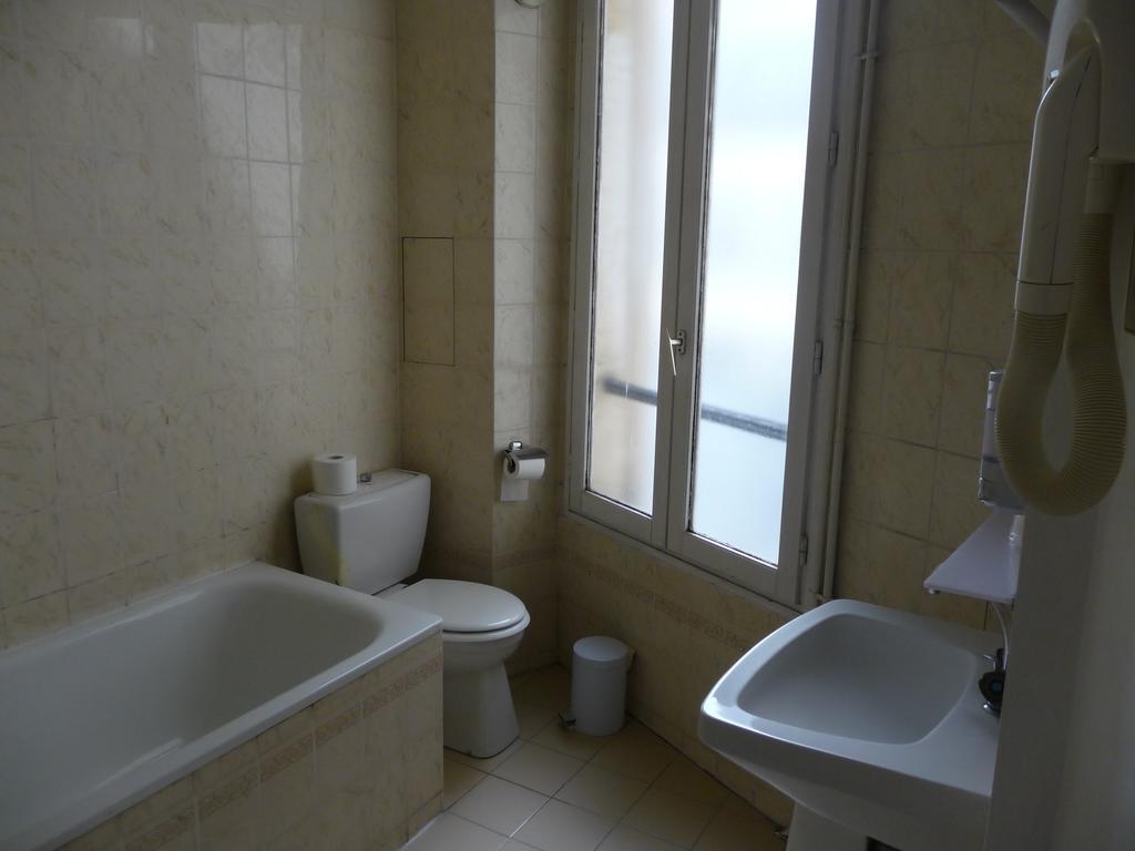 Bristol Republique Hotel 3*