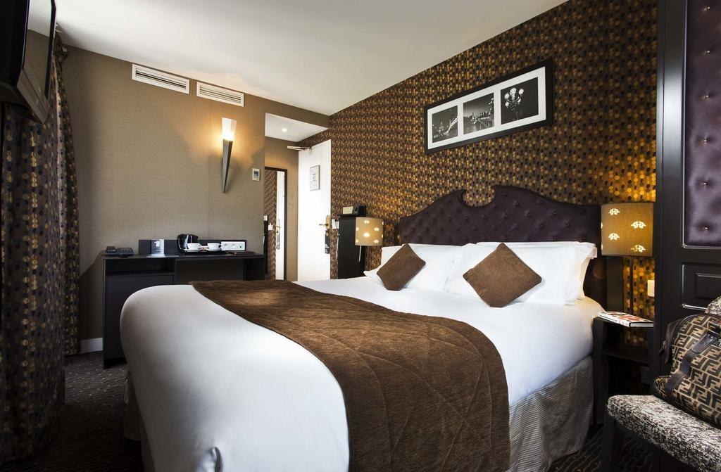 Hotel Du Eugène Parigi