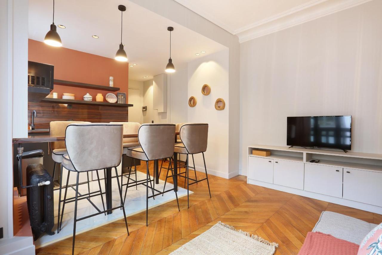 Apartment Center Of By Prestige *