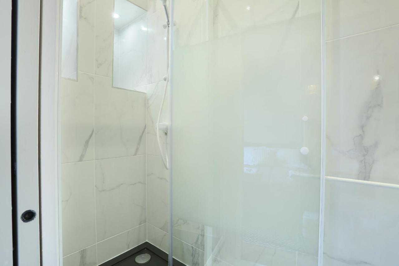 Center Of By Prestige Paris