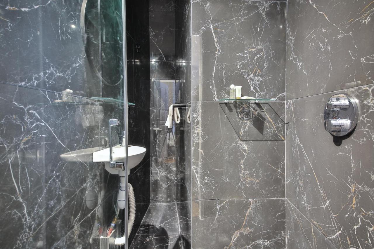 New Triplex 6pers#etoile#porte Maillot#porte Champerret Parigi