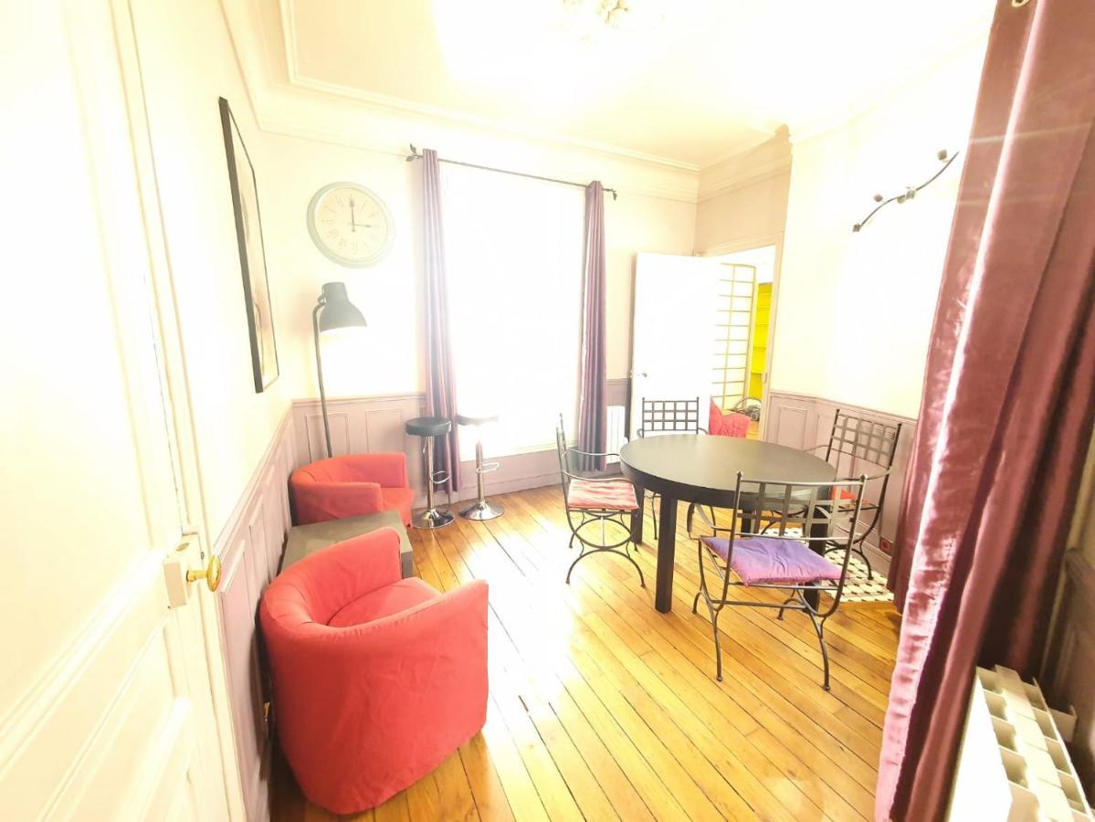 Sweet La Chapelle Apartment *