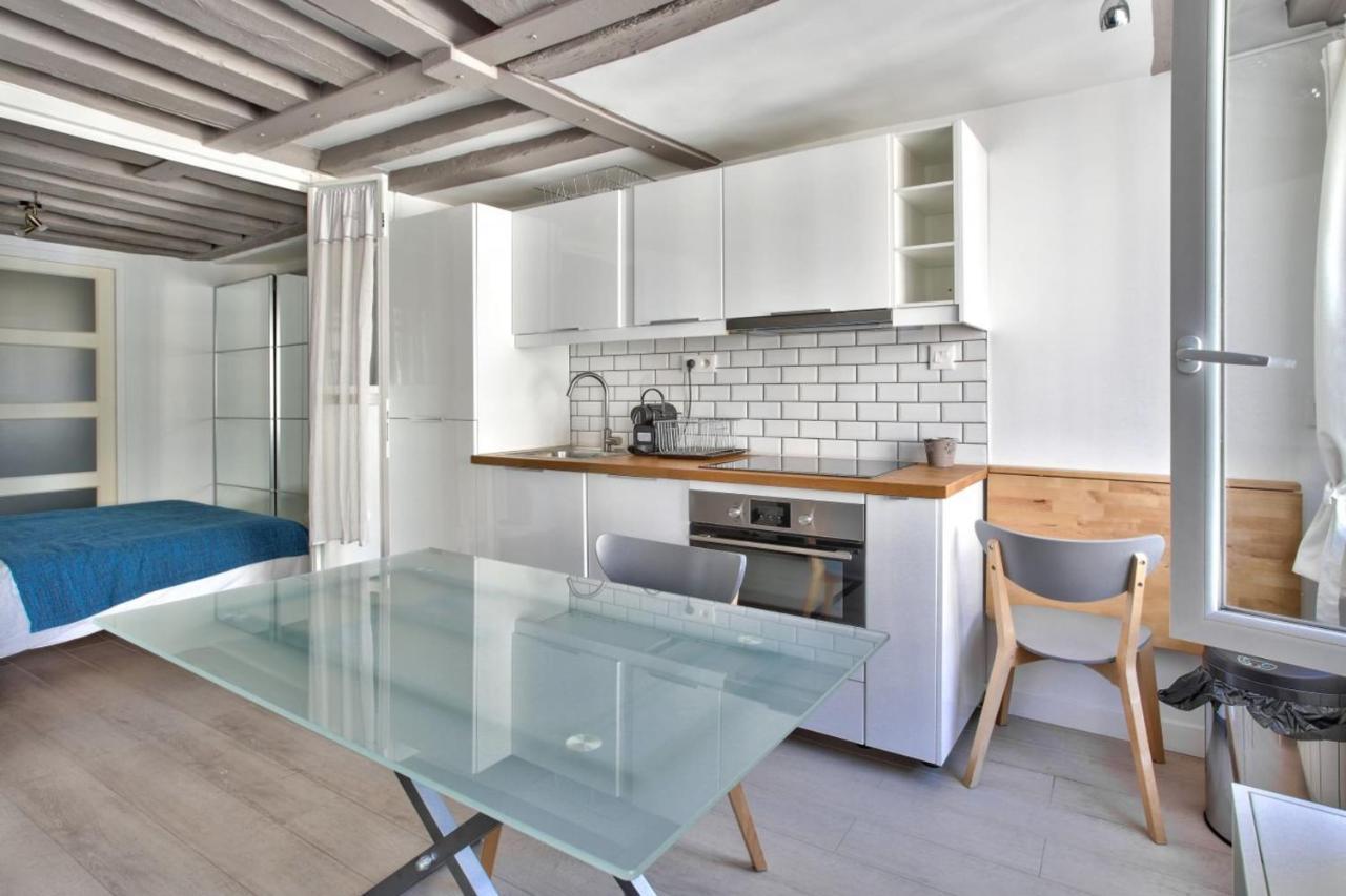 Studio Near Notre-dame De Cathedral Apartment *